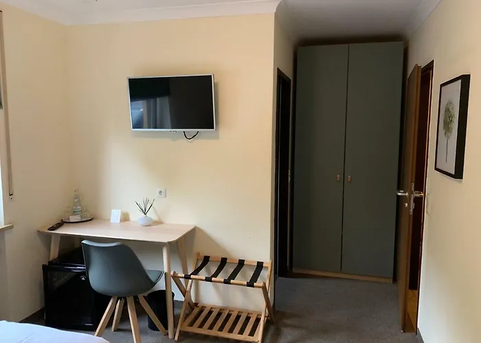 Langemarck 3* Augsburg